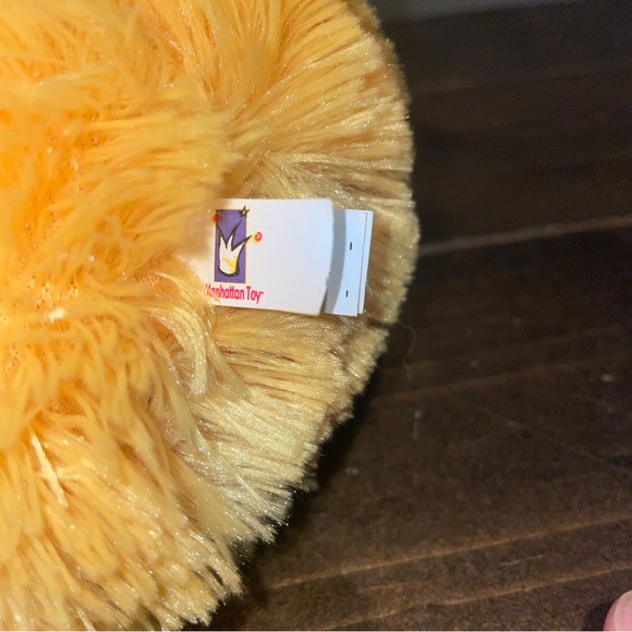 Rare vintage Bumble Bee Plush by Manhattan Toy super soft - Picture 7 of 7